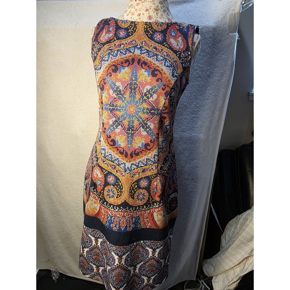 ISLE Medallion Print Sleeveless Sheath Shift Dress Boho Mosaic Geometric Stretch